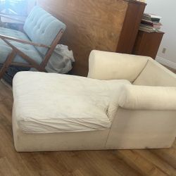 Free Chaise Lounger