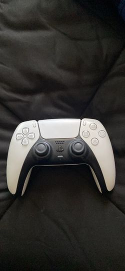 PS5 controller