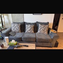 Gray Couch - Moving out. Need it gone asap 