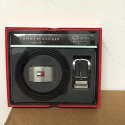 Tommy Hilfiger Reversible Leather Belt with Removable Buckles