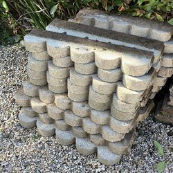 Free cement border pieces