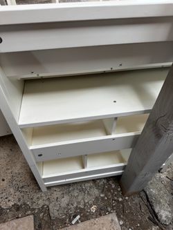 RiverRidge kids 4 shelves