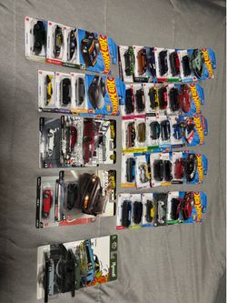 Lot of Hot Wheels and 2 M2 machines