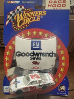 Winners Circle GM Goodwrench Service Hood And Car