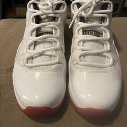 AIR JORDAN 11 XI RETRO LOW  WHITE VARSITY RED BLACK 528895 101