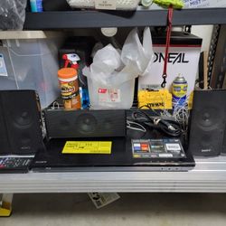 Sony Blue Ray Bdv E390 Surround Sound System 
