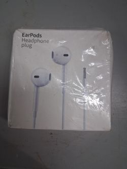 Apple earpods brand new in a sealed box