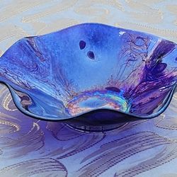 6" iridescent carnival glass Bowl - Slight Imperfections 