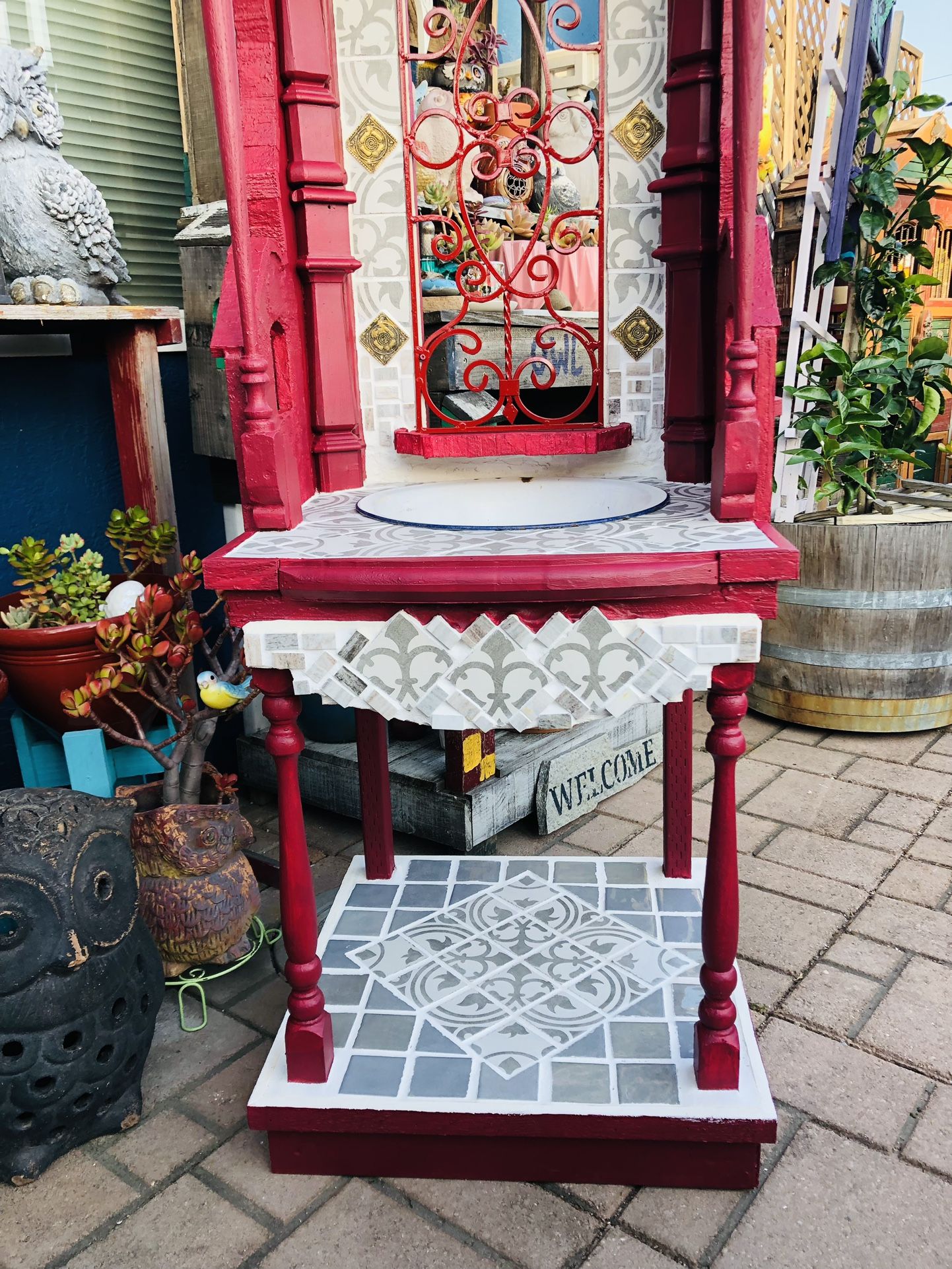 PLANT STAND