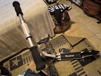 Razor A6