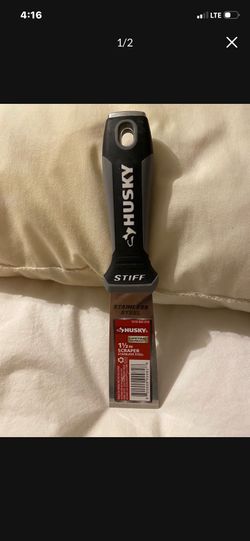 NEW Husky 1 1/2” stiff scrapper