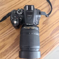 Nikon D5300 With Nikkor 18-140mm Lens