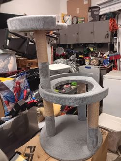 Cat tree