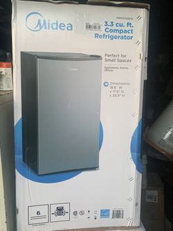 Midea Mini Fridge