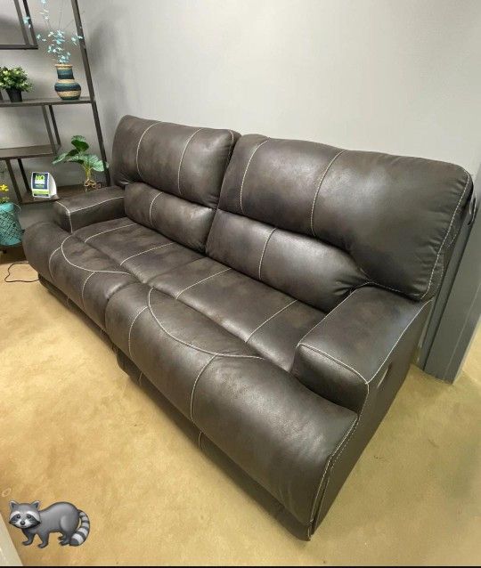 ASHLEY JAVA POWER RECLINING SOFA COUCH WİTH İNTEREST FREE PAYMENT OPTİONS 