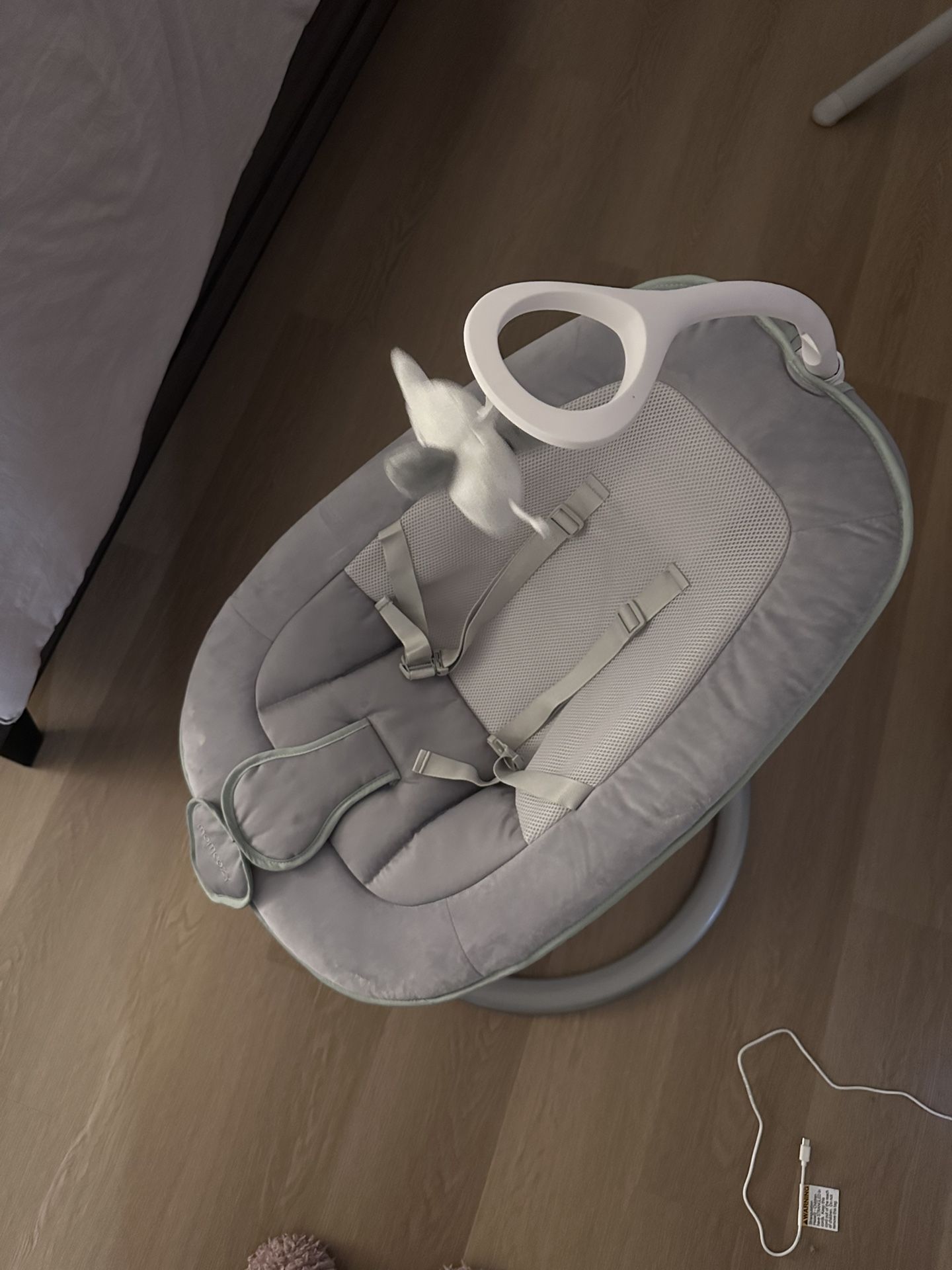 Baby Swing MomCozy