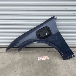 2021 2023 FORD MUSTANG MACH E LEFT SIDE FENDER OEM 