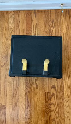 Piano pedal extender
