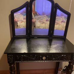 Black Vanity