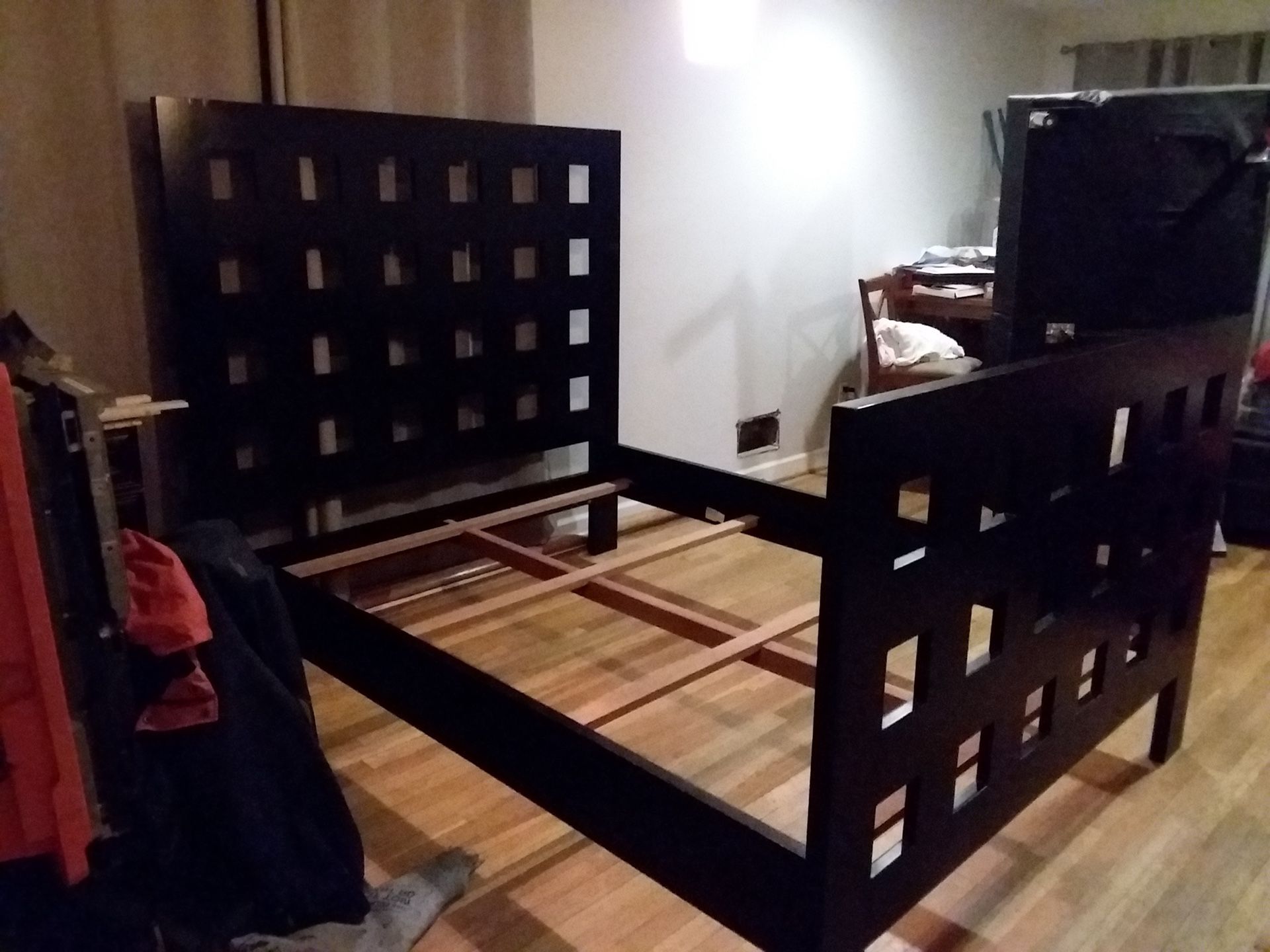 Queen Wood bed frame