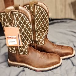 Brand New Women's Nano Toe Work Boot - Size 7 1/2 