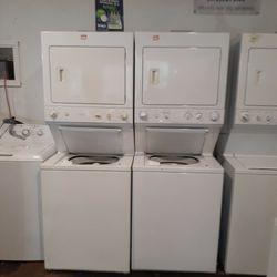 Kenmore Washer And Electric Dryer Unit Stackable Excellent Condition 27" 4 Months Warranty 