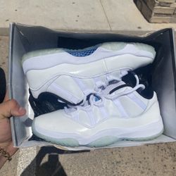 LEGEND BLUE JORDAN 11
