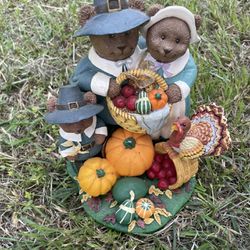 Ceramic 3 Bears Pilgrims / Thanksgiving Statue