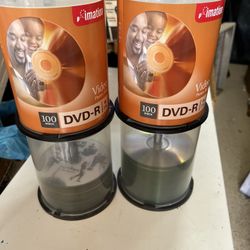 CD’s —-brand New Stacks Of 100 CD’s $20