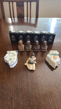 Parkcraft bintage antique collectible table salt shaker lot