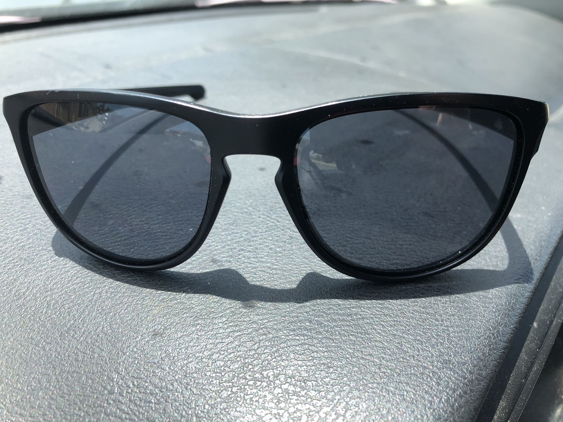 Oakley Sliver R (round) sunglasses