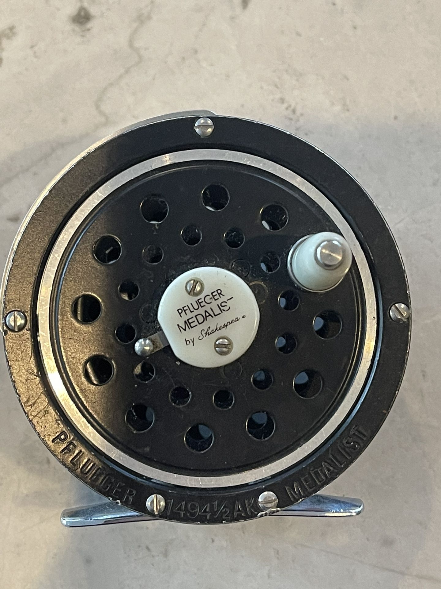 Pflueher Medalist 1494 1/2AK