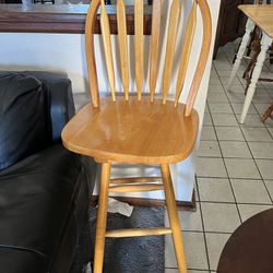 Free Chairs (2)