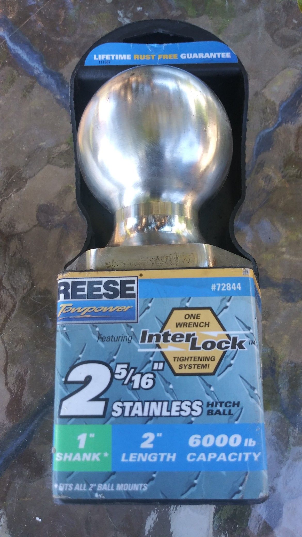 Reese 2 5/16" inter lock tow ball