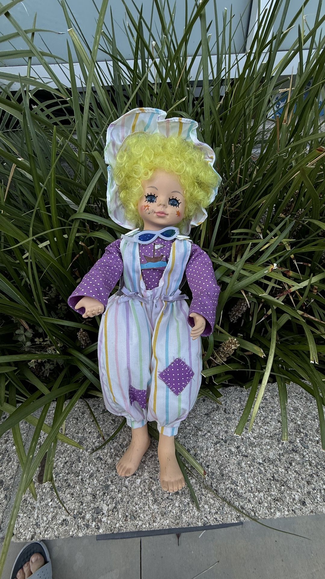 Vintage Brinn’s Snow Princess Doll – 1986 – Red Velvet – 16”