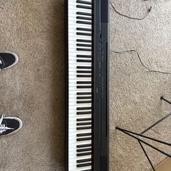 Yamaha digital piano p-115