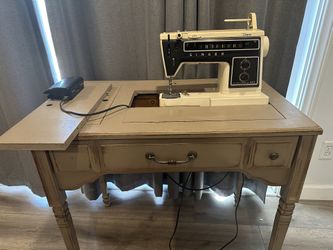 Sewing desk