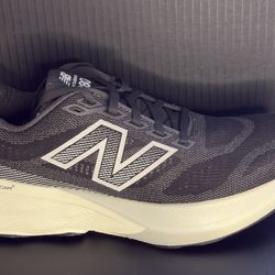 New Balance Fresh Foam X 880v15 Running Shoes Women’s Size 9 B Med Black White