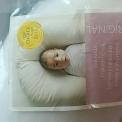Gently Used Snuggle Me Baby Bed