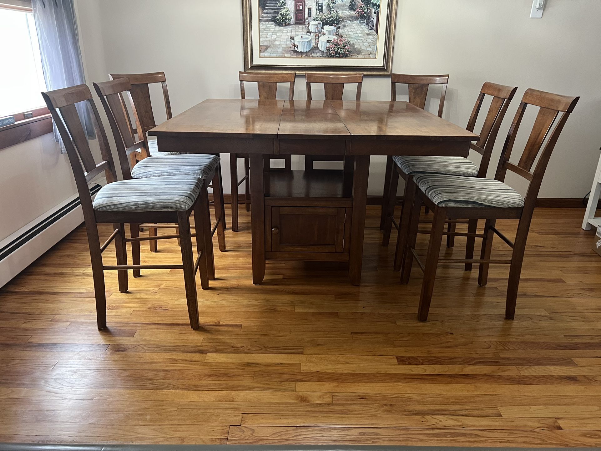 RAYMOUR & FLANNIGAN Pub Height Dining Table & 8 Chairs