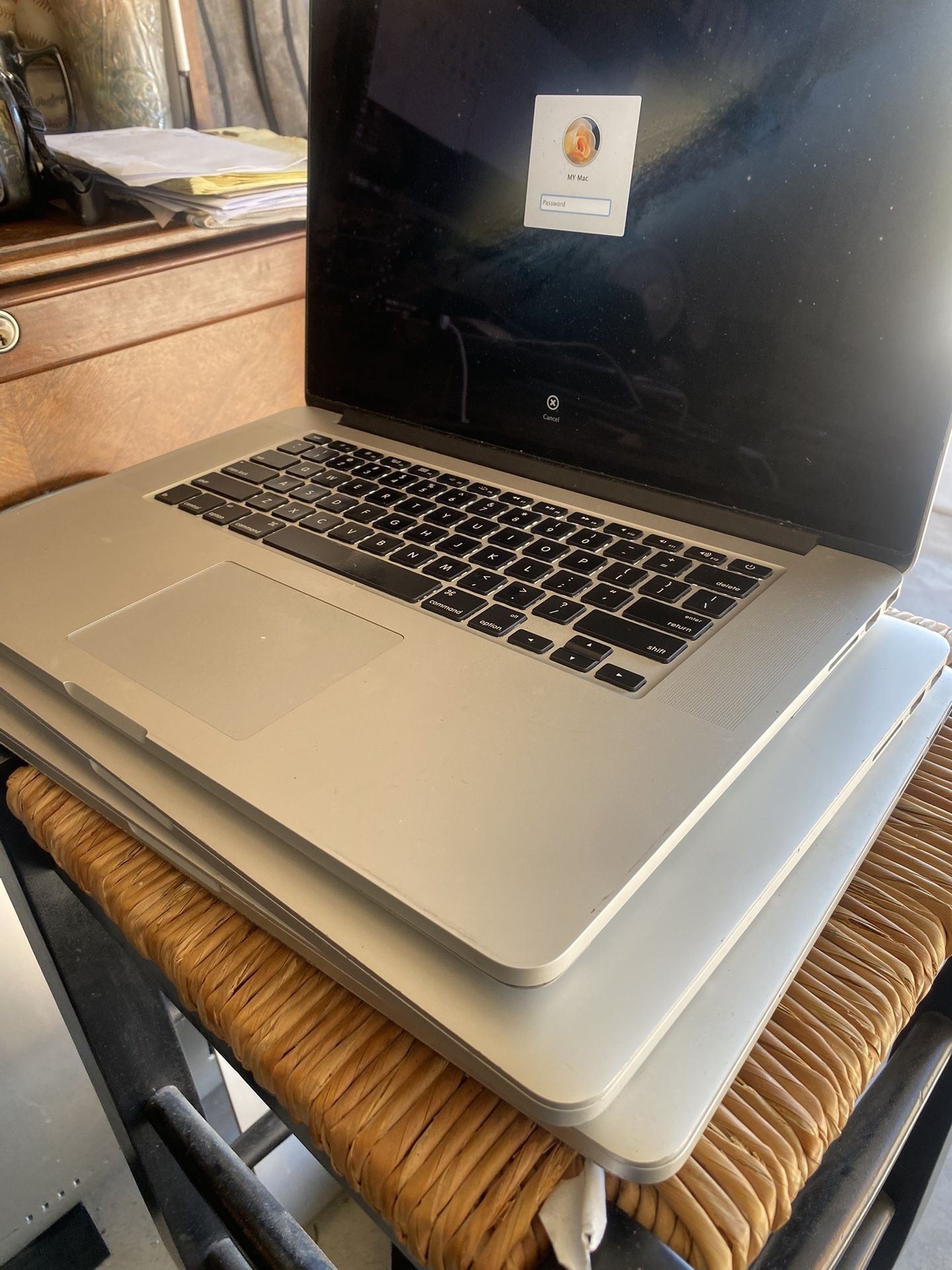 15” MacBook Pro Retina i7 Catalina Mojave