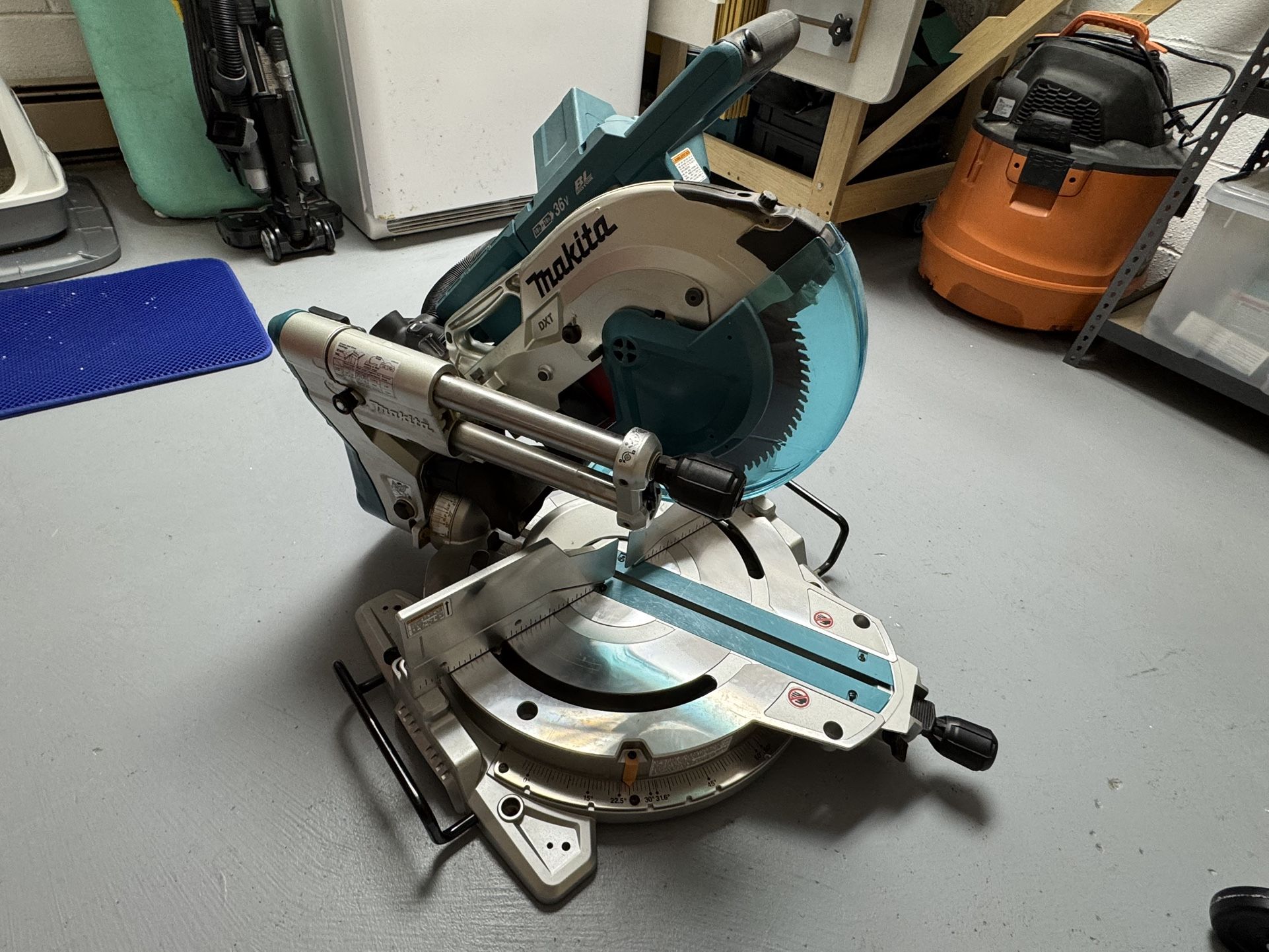 Makita 36v Brushless Miter Saw XSL06