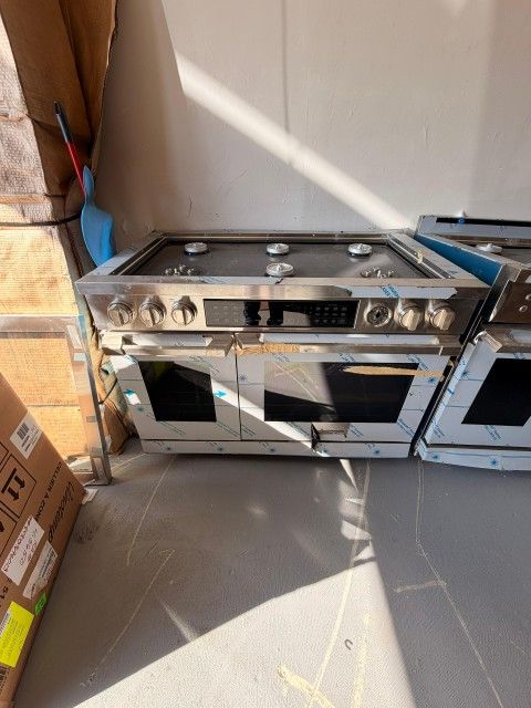 Dacor Gas Range 48"inch Dual Fuel 
