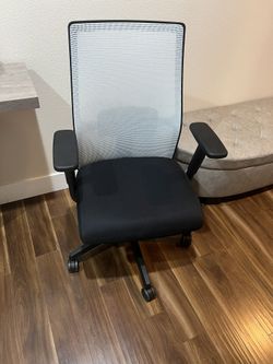 HON ignition 2.0 ergonomic office chair 