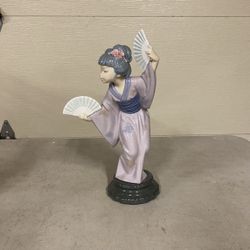 Vintage Lladro Madame Butterfly Japanese Geisha Girl With Fans #4991