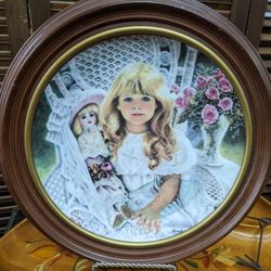 Vintage Wood Frame Collector Plate Dolls 