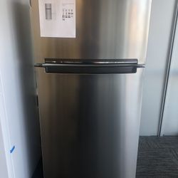 Whirlpool Top Mount Refrigerator 