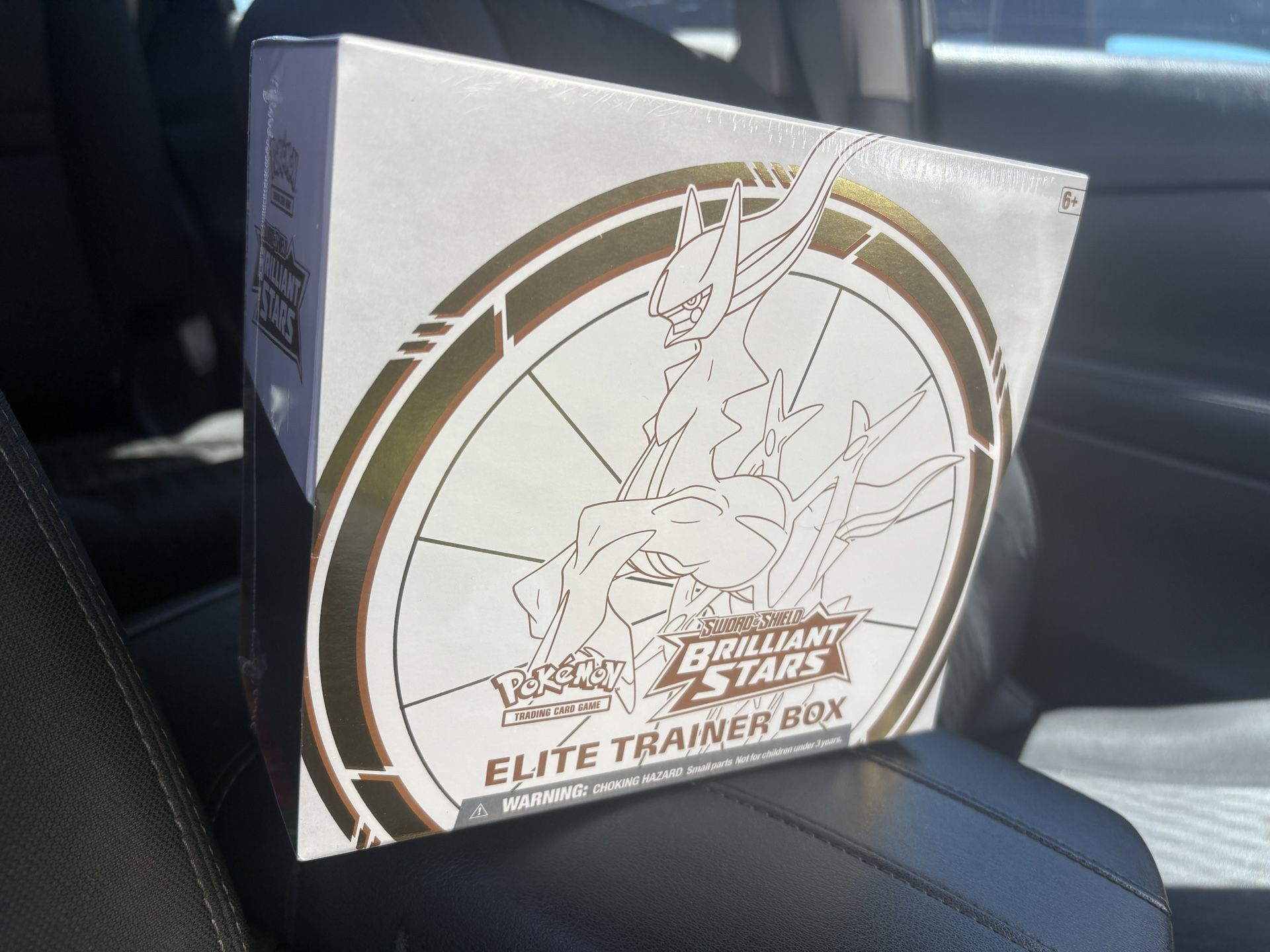 Brilliant Stars ETB 