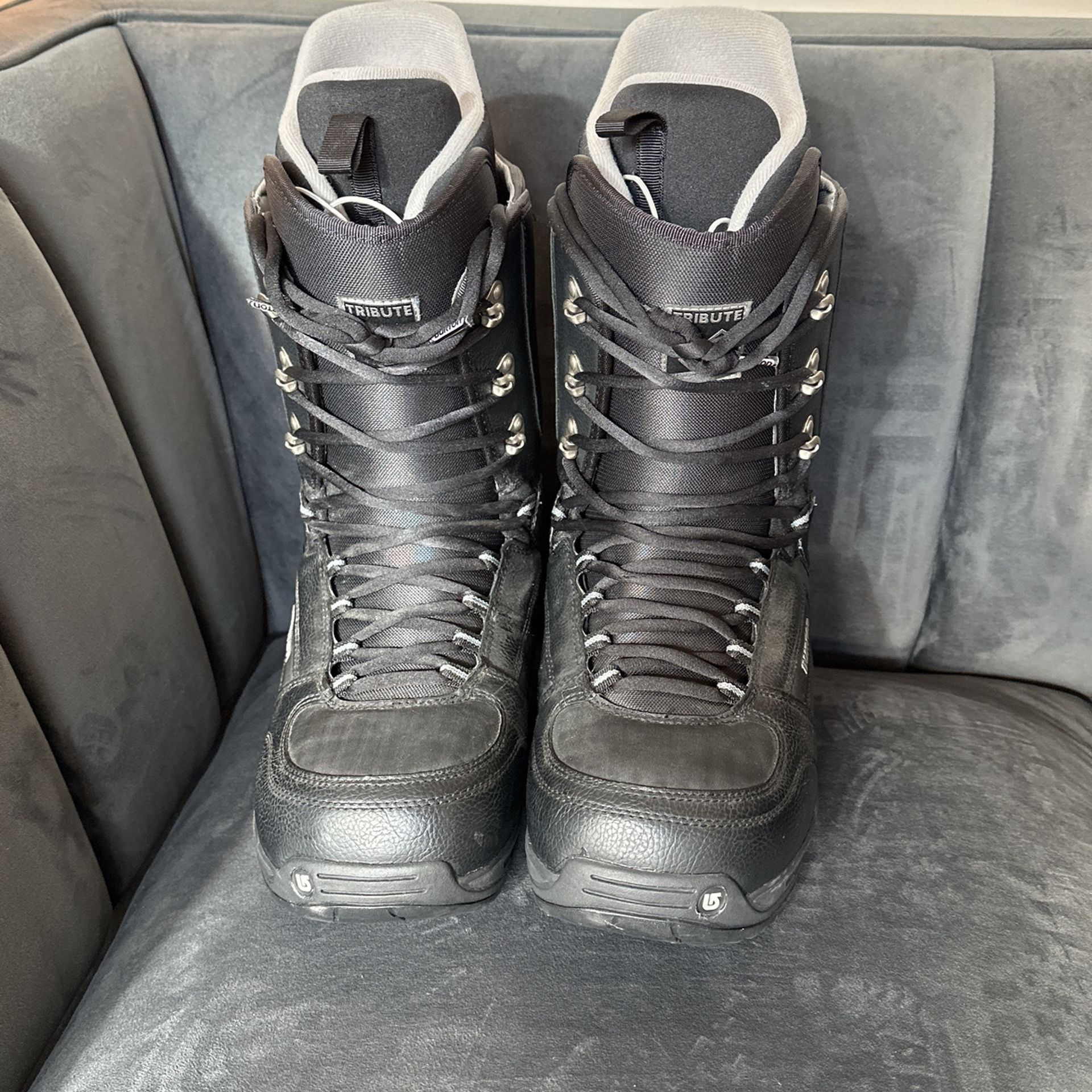 Burton mens Tribute Snowboard Boots ( AlmostNew ) size 12