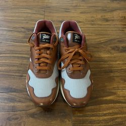 Nike Patta 
